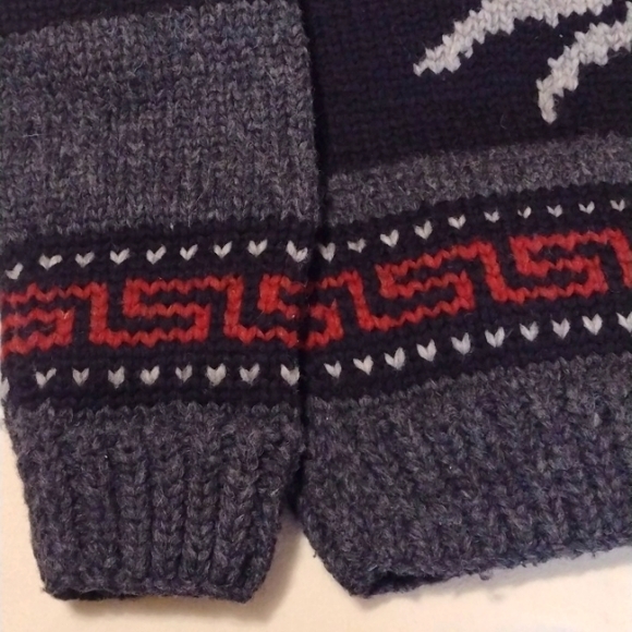 Filson Cowichan Sweater Men's XL - Picture 10 of 12